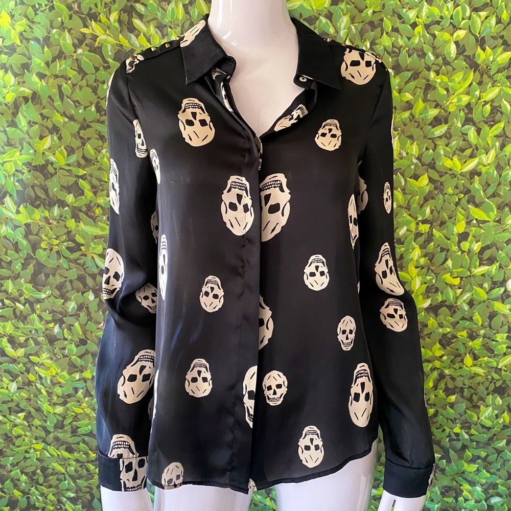 Paper heart Skull & Studded Button Down Long Sleeve Top